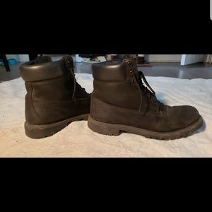 Black Nubuck Timberland 6-Inch Premium Boots